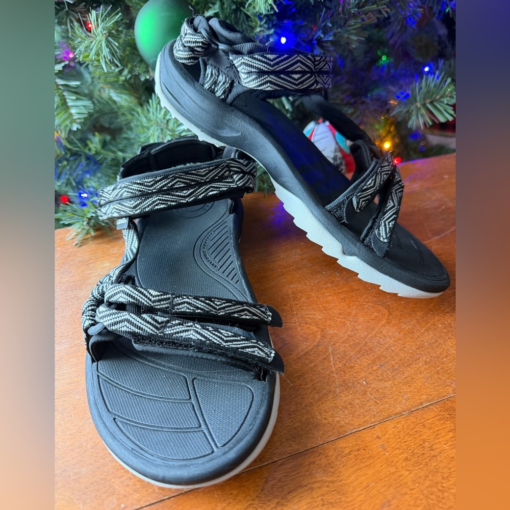 Teva Black and Gray Patterned Women's Sandals